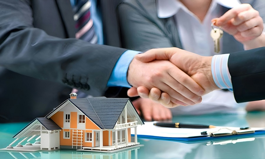 Selling house in a divorce