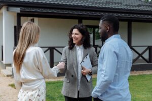 Do I need a solicitor to sell my house?