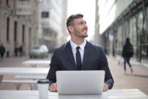 Debt collection agency vs solicitor: what UK businesses need to know?