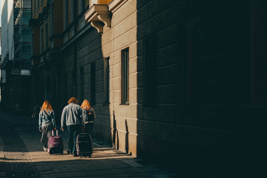 UK dependant visas (2026): Eligibility, new rules, fees, and evidence