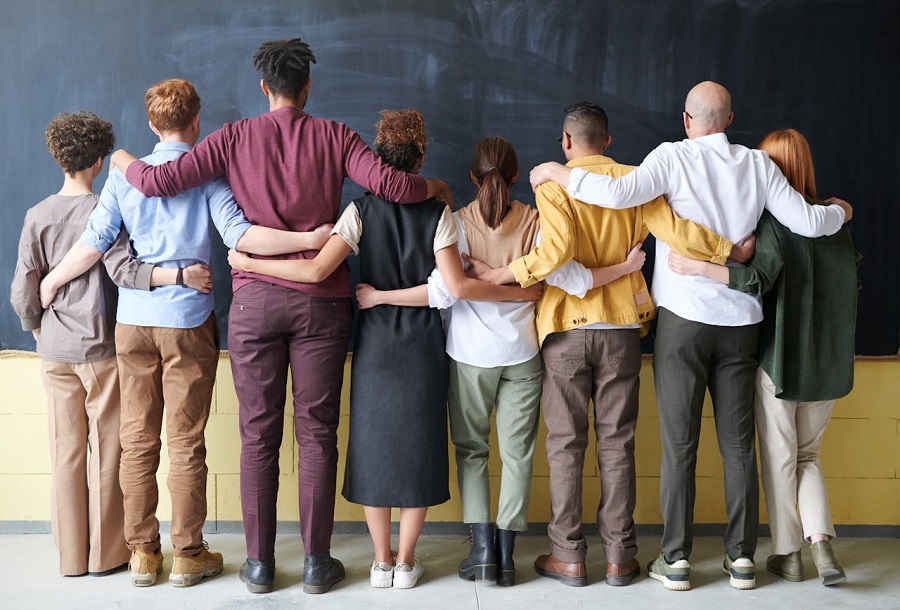 Collective redundancy in the UK (2026): Rules, consultation, and compensation
