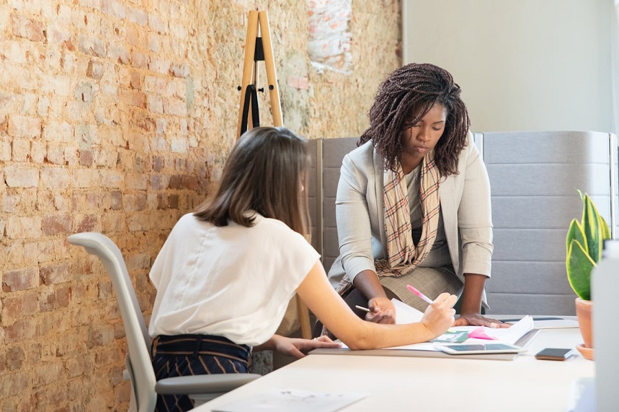 Employment references (2026) What employers can say and employee rights