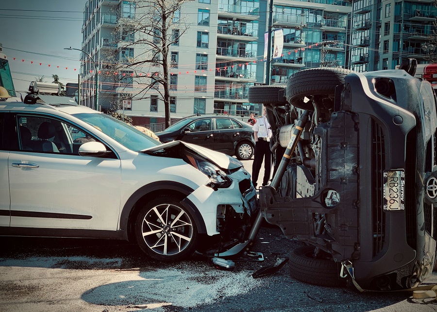 Explanation of contributory negligence: a car that collided with another car