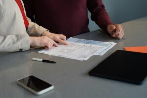 Breach of contract UK: types, remedies and how to claim
