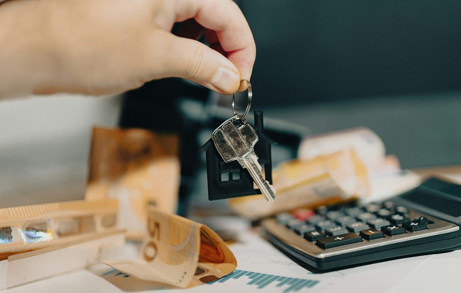 Commercial property lease UK the key terms every tenant should check